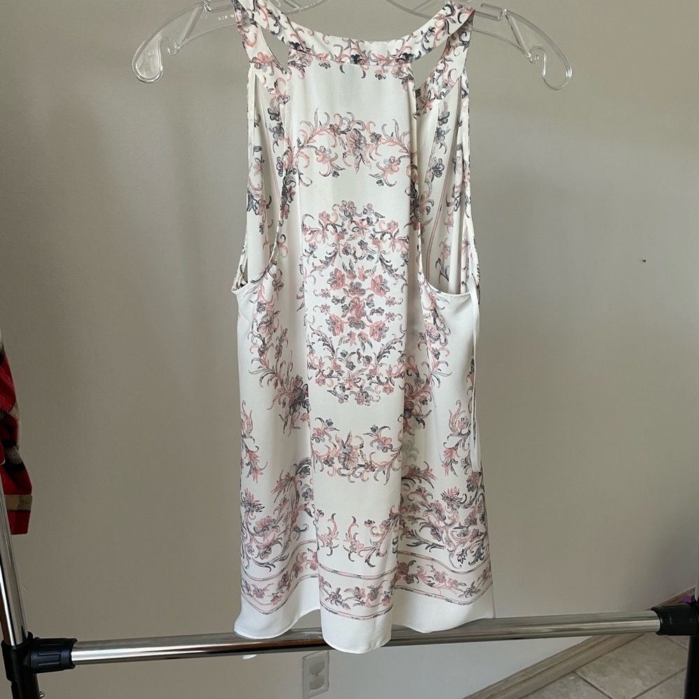 BCBG TOP - Picture 4 of 4